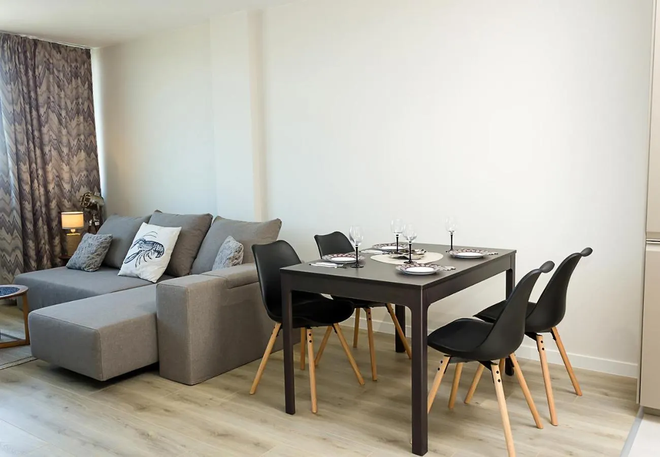 Sea View 1Bd Modern Flat In Chayka Apartment Varna 0*,