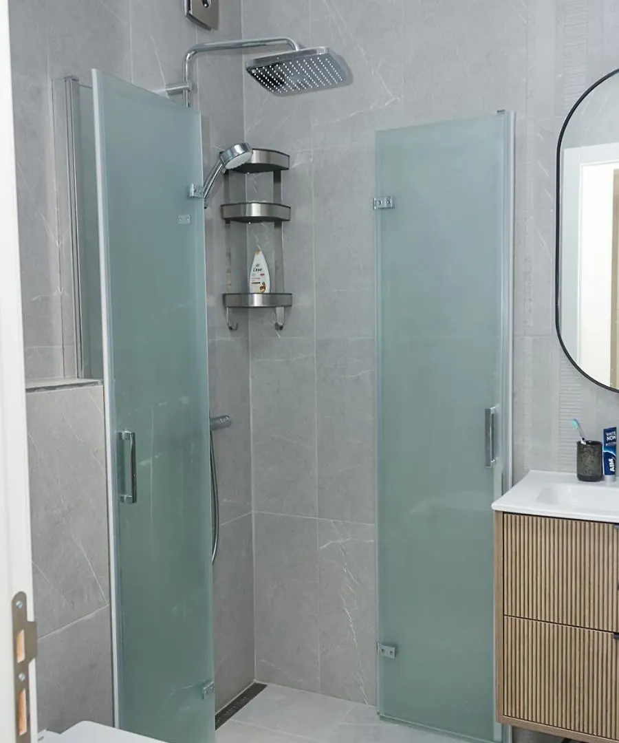Sea View 1Bd Modern Flat In Chayka Apartment Varna
